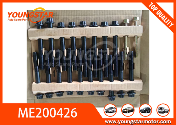 OEM ME200426 Cylinder Head Bolts For Mitsubishi 4M40 4M40T Engine with Steel Material